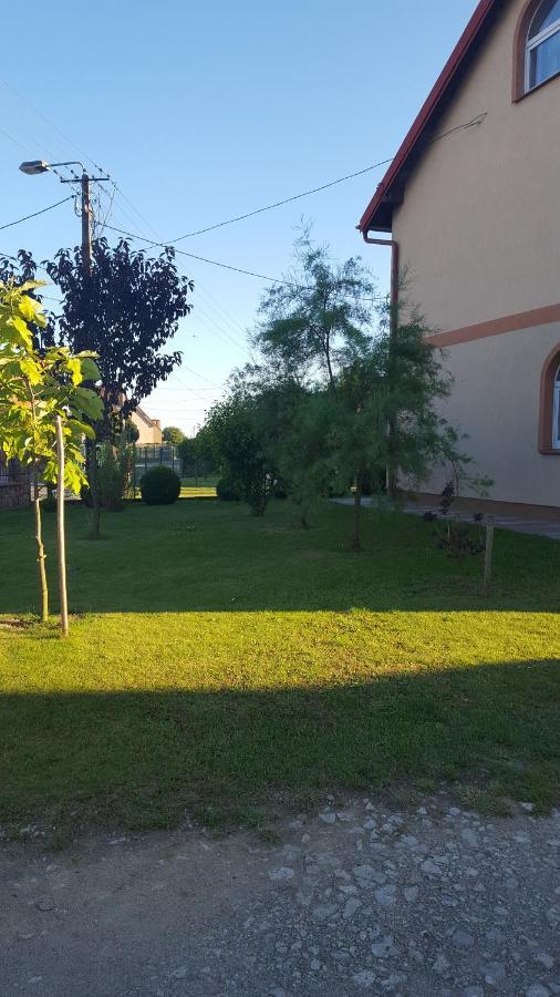 Roza Apartment Zelistrzewo Luaran gambar